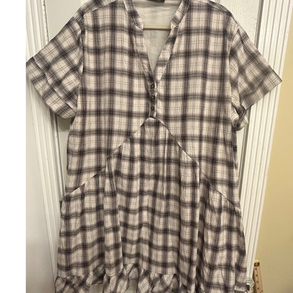 Vici Plaid Babydoll Tunic Dress XL Brown Cream Ruffle Hem Short Sleeve Boho NWT